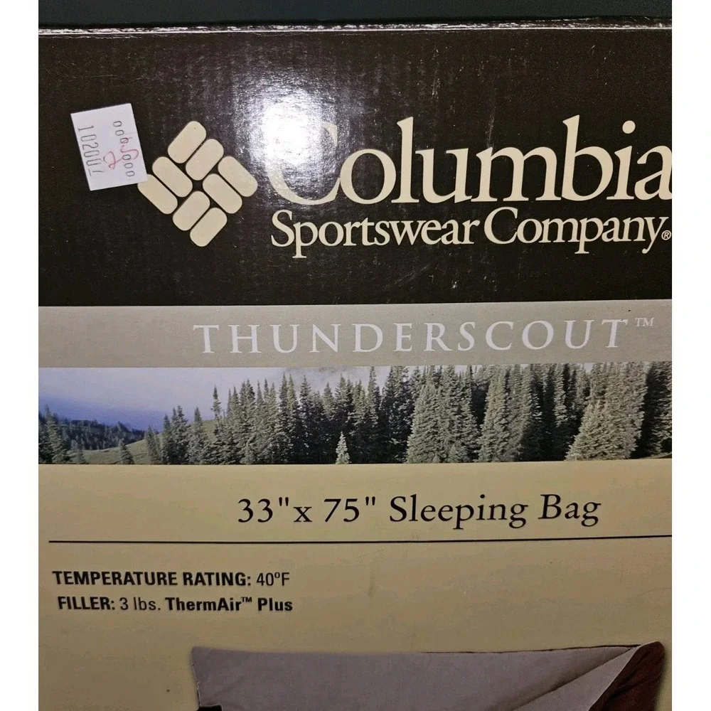 Red Columbia 33
